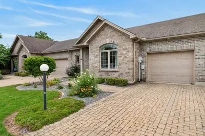19 Conrad Drive, Bluewater, On N0m 2t0
