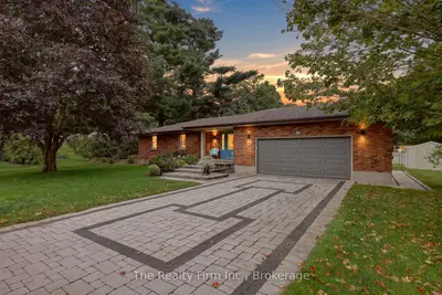 19 Wellington Street W, Norwich, On N0j 1r0