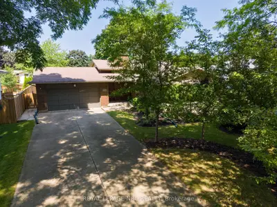 15 Black Friars Road, St. Catharines, On L2n 2m8