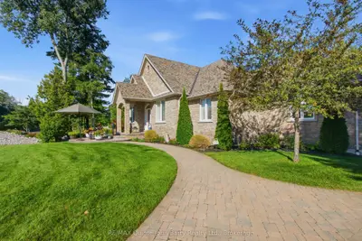 5 Old Carrying Place Road, Quinte West, On K0k 1l0