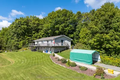 382 60 Highway, Huntsville, On P1h 1b5