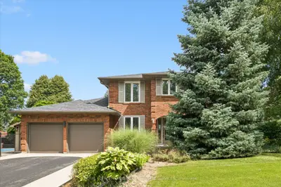 1 Chatterson Drive, Hamilton, On L9g 1b6