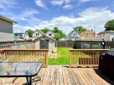 19 Santone Avenue, Welland, On L3c 2j5