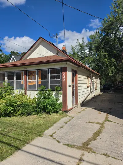 532 Rogers Street, Peterborough, On K9h 1x2