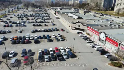 301 Oxford Street W 2, London North, On N6h 1s6