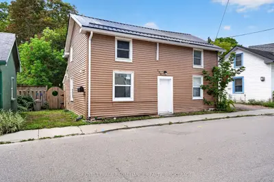 196 York Street, Kingston, On K7k 1r4