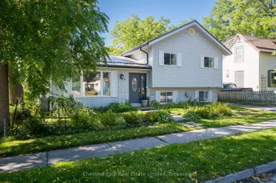6 Spencer Street, Prince Edward County, On K0k 2t0