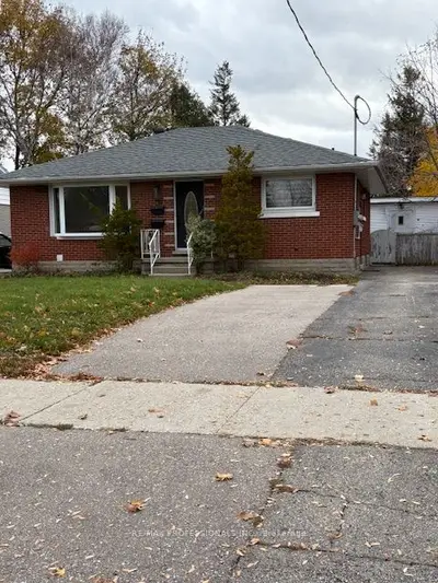 139 Byron Avenue Lower, Kitchener, On N2c 1z7