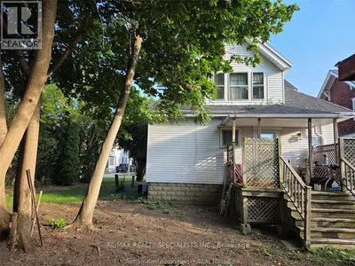 24 Stanley Avenue, Chatham-kent, On N7m 3j2