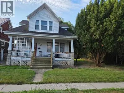 24 Stanley Avenue, Chatham-kent, On N7m 3j2