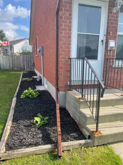 1044 Cree Avenue, Woodstock, On N4t 1a2
