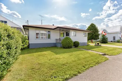 2032 Foresters Falls Road, Whitewater Region, On K0j 1v0