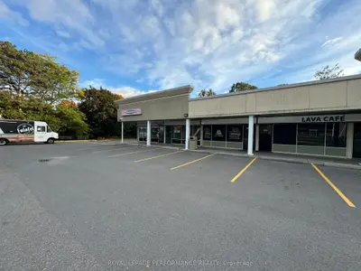 1756 MONTREAL Road, Beacon Hill North - South and Area, ON K1J 6N3