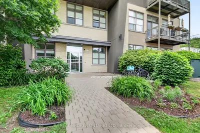 345 St Denis Street 207, Vanier And Kingsview Park, On K1l 5j1
