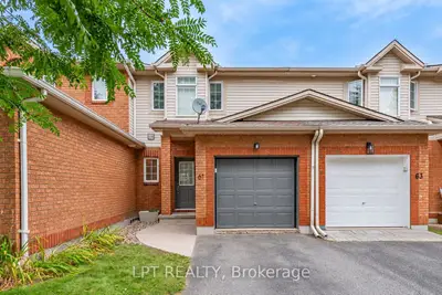 61 Tobermory Crescent, Kanata, On K2k 3m4