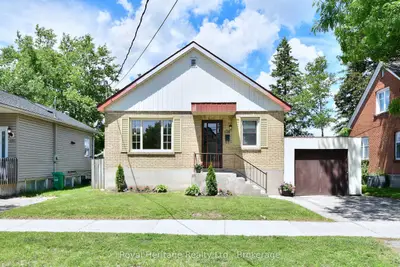 476 King George Street, Peterborough, On K9j 1s1