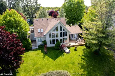 130 Louisa Street E, Blue Mountains, On N0h 2p0