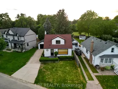 18 Jubilee Drive, St. Catharines, On L2m 4p8