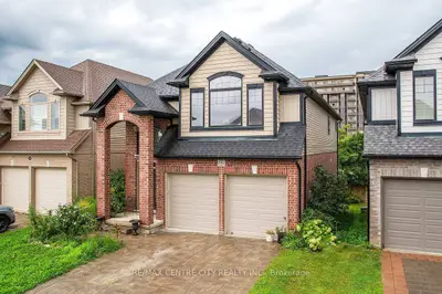 1586 NOAH Bend, London North, ON N6G 0T2