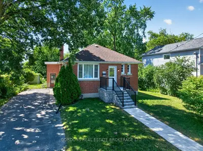 132 Joseph Street, Kingston, On K7k 2h7