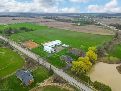 2223 Hall Road, Hamilton, On L0r 1c0