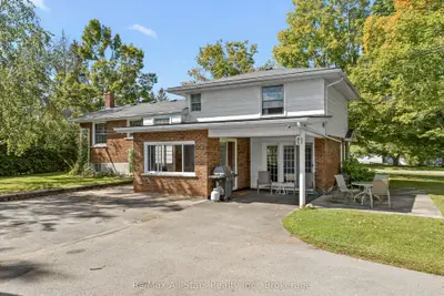 137 Reid Street, Kawartha Lakes, On K0m 1a0