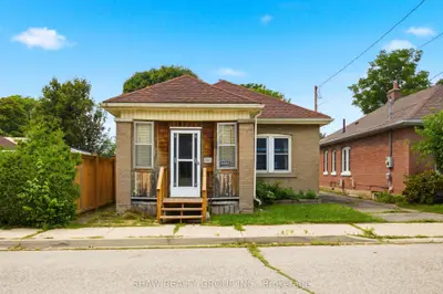 26 Maitland Street, Brantford, On N3s 6k8
