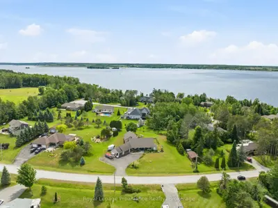 1646 Harriet Lane, Selwyn, On K0l 1t0