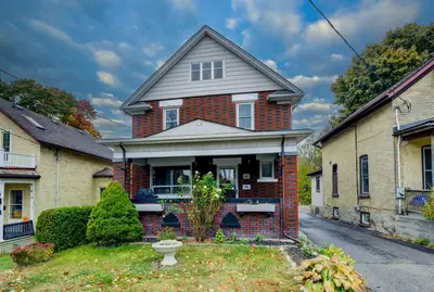 46 Cherry Street, Kitchener, On N2g 2c6