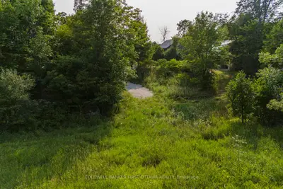752 Bennett Lake Road, Tay Valley, On K0g 1a0