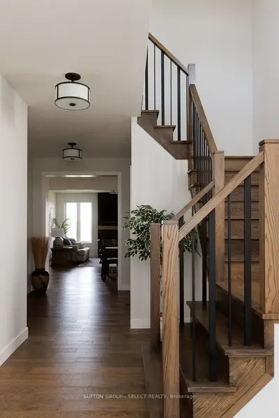 2538 Buroak Drive, London North, On N6g 3x7