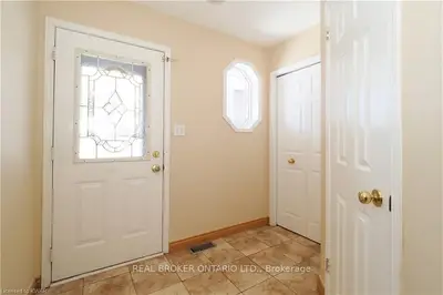 258 Inverhuron Crescent Unit A, Waterloo, On N2v 2h5