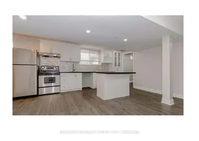 348 Activa Avenue, Kitchener, On N2e 4b8