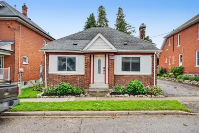 600 Peel Street, Woodstock, On N4s 1k7