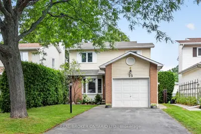 25 MORESBY Drive, Kanata, ON K2M 2E5