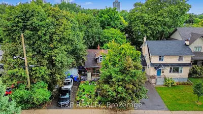 252 Cowley Avenue, Tunneys Pasture And Ottawa West, On K1y 0h1