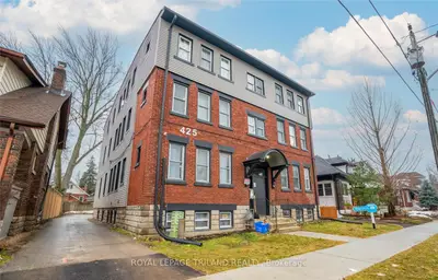 425 Mckenzie Avenue 3, London South, On N6c 1v5