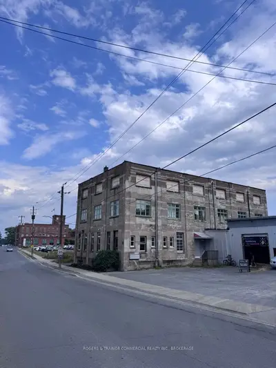 14 Cataraqui Street 5, Kingston, On K7k 1z7