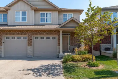 269 Watson Parkway N 7, Guelph, On N1e 0r3