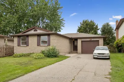 109 Deerberry Place, Waterloo, On N2v 1g2