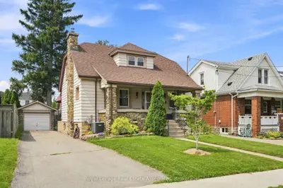96 Huxley Avenue S, Hamilton, On L8k 2p8