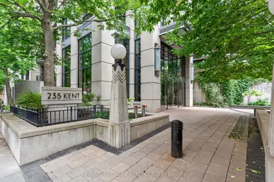 235 Kent Street Ph05, Ottawa Centre, On K2p 1z9