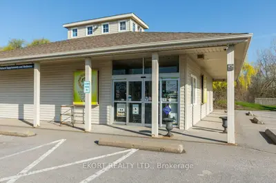 5529 62 Highway S, Prince Edward County, On K8n 4z7