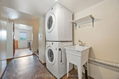 221 Samuelson Street, Cambridge, On N1r 1k9