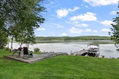 106 Whites Beach Trail, Whitewater Region, On K0j 2l0