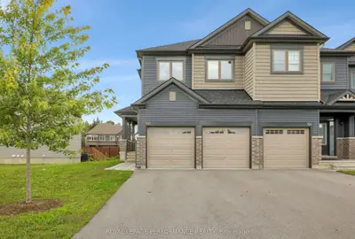 108 Wabikon Crescent, Blossom Park - Airport And Area, On K1x 0h8