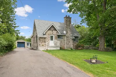 651 Dundas Street S, Cambridge, On N1r 5s2