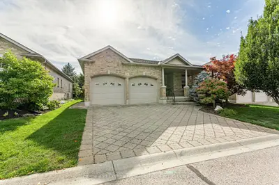 23 North Pointe Drive, Stratford, On N5a 8c3