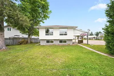 57 Ridge Road, Deep River, On K0j 1p0