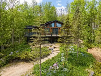 112 Amik Court, Grey Highlands, On N0c 1g0